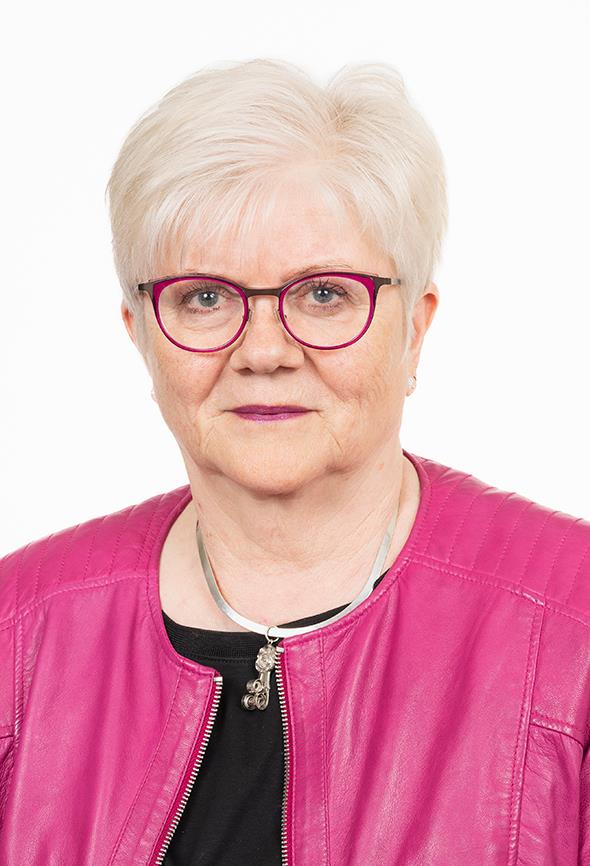 Tuula Väätäinen